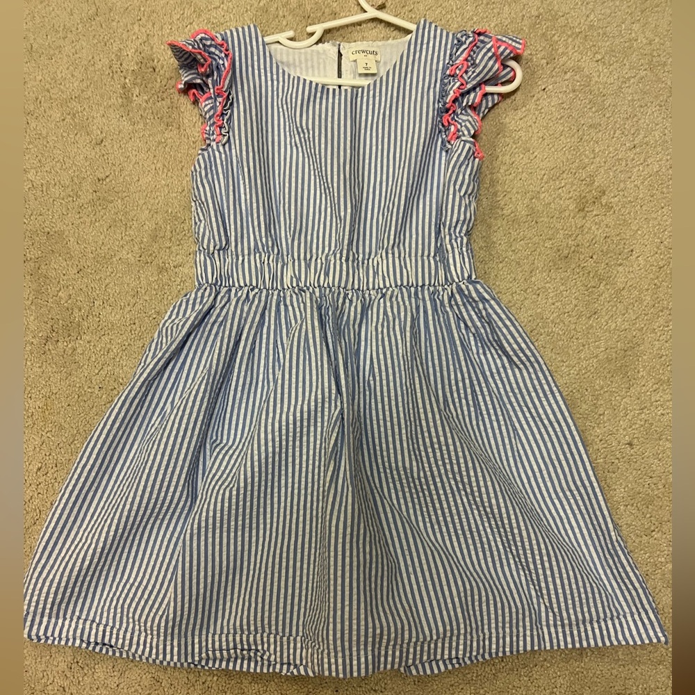 Crewcuts girls sz 7 seersucker with pink edge detail dress